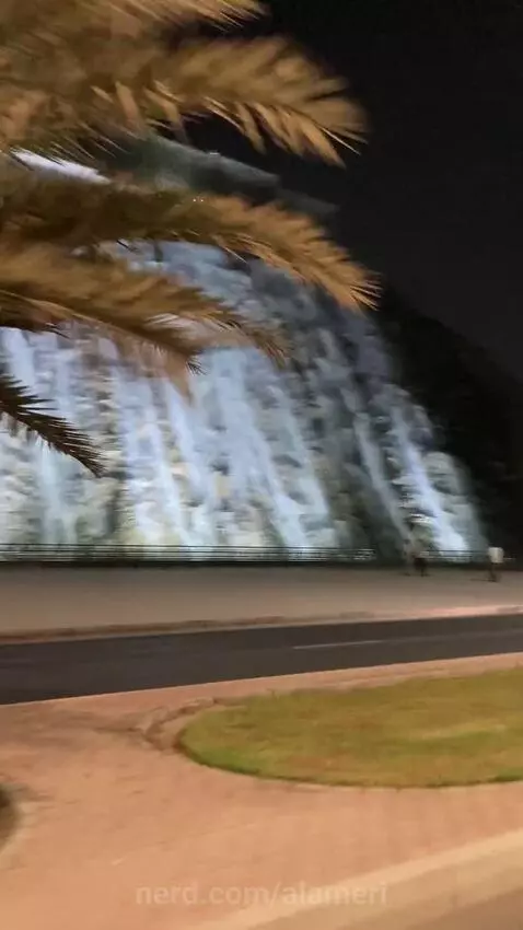 Water fall by alameri