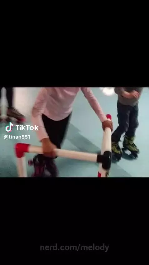 Im so cute guys ❤️❤️❤️🖤🤍 by melody