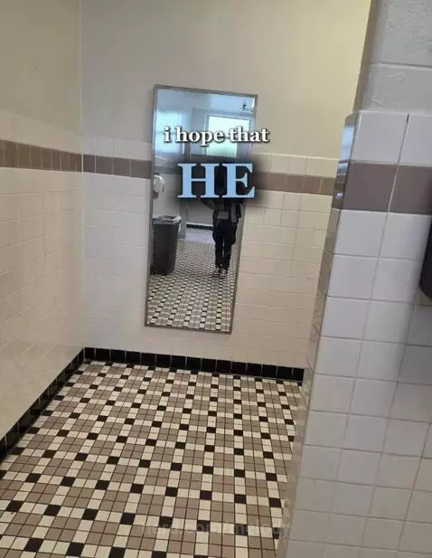 Guys my bf thinks im fine but my question is am I fine comme... by melody