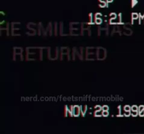 HEHE..... by feetsniffermobile