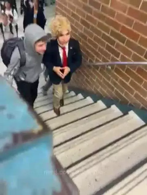 Someone is Trump for Halloween 😆😆 by htm4robo