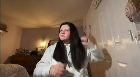 GRWWMMMMM by shaniniii