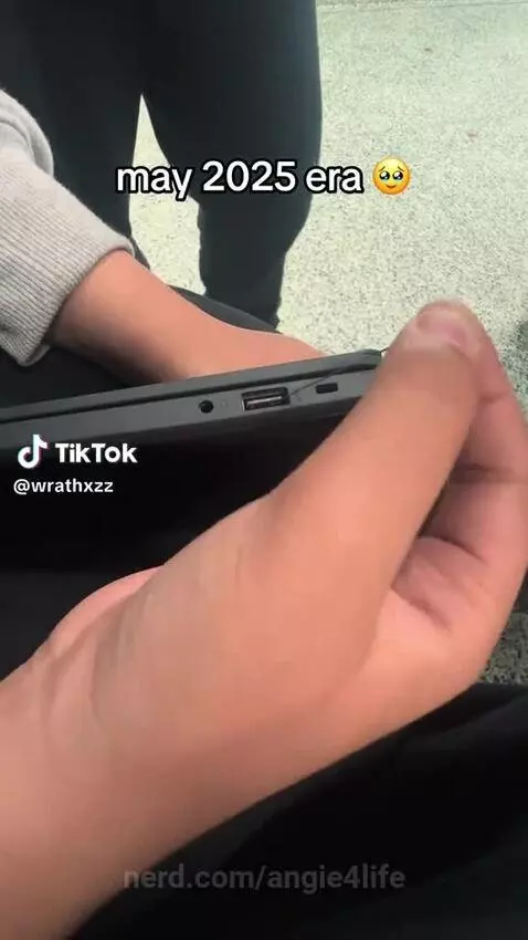 that hurtttttt by angie4life