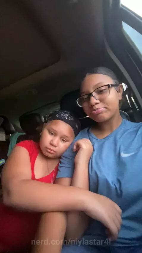 me nd my sissyy🫶🏽💗 by niylastar4l