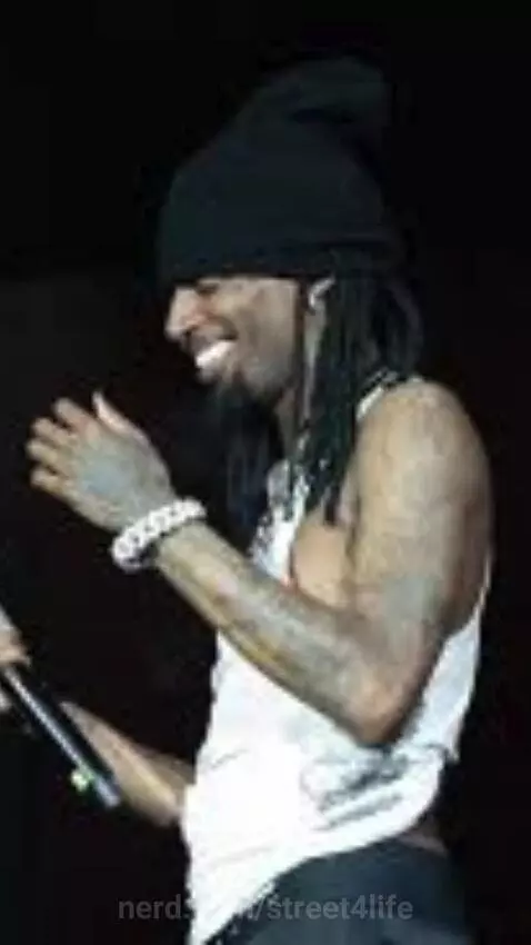 who like Playboi carti FANSSS by street4life