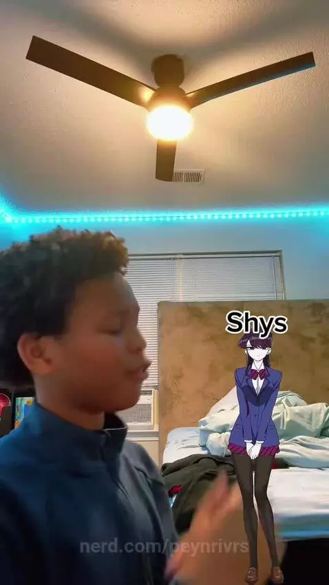 Follow me on Tiktok by peynrivrs