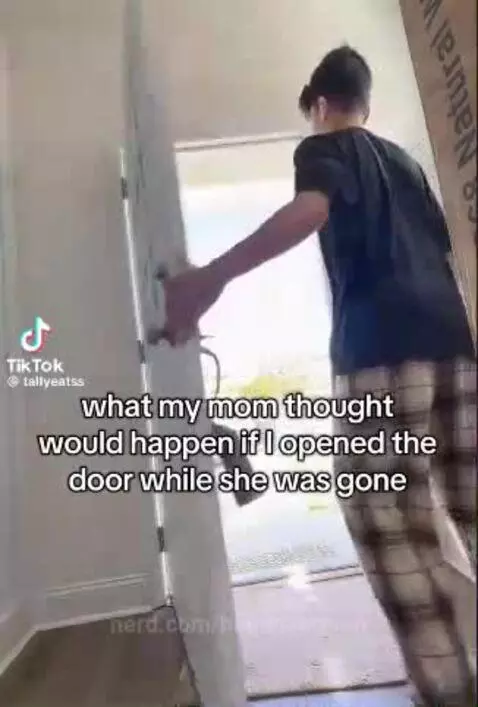 kiddnaped by bendovermen