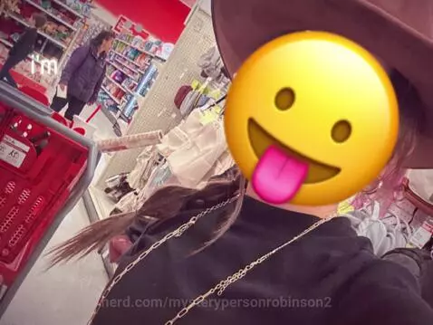 Song lyrics by mysterypersonrobinson2