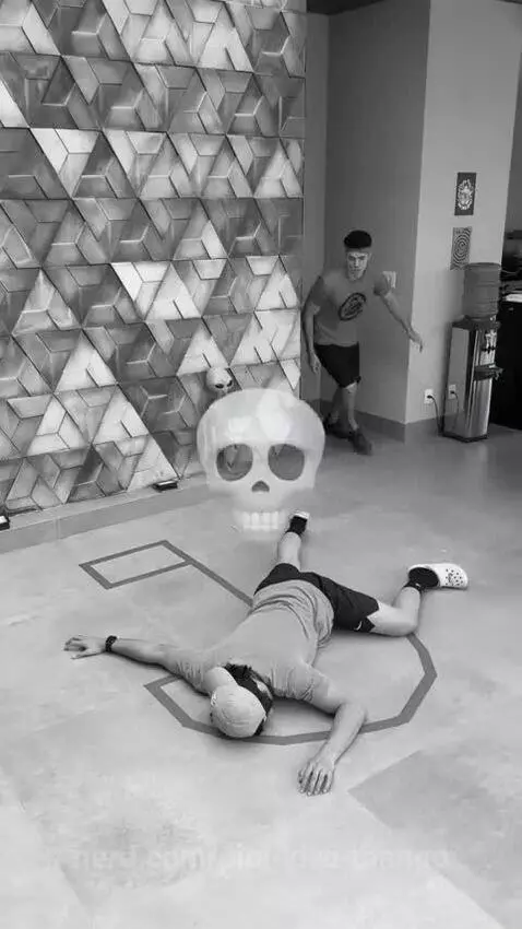 #CHALLENGE #MEME #FUNNY #BLOWTHISUP by pipi-kiwi-mango