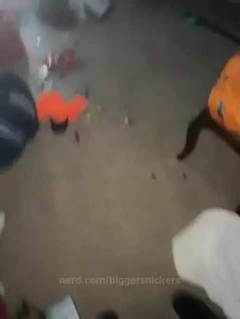 HELPPPP HELP MEEEE!!!! by biggersnickers