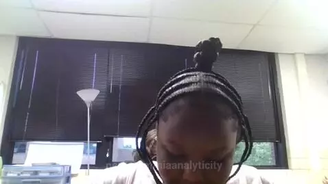 WHAT'S IN LEILANIE BAG PART 1! by niaanalyticity