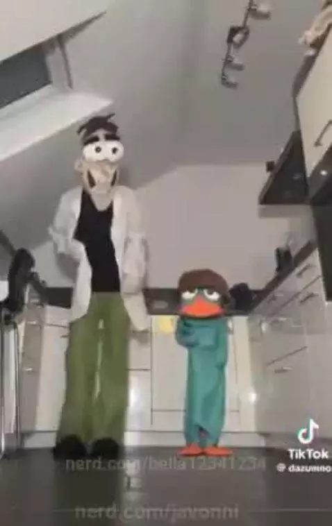 ayy by bella12341234