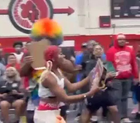 Mora be trolling fr😭 by amarifinee