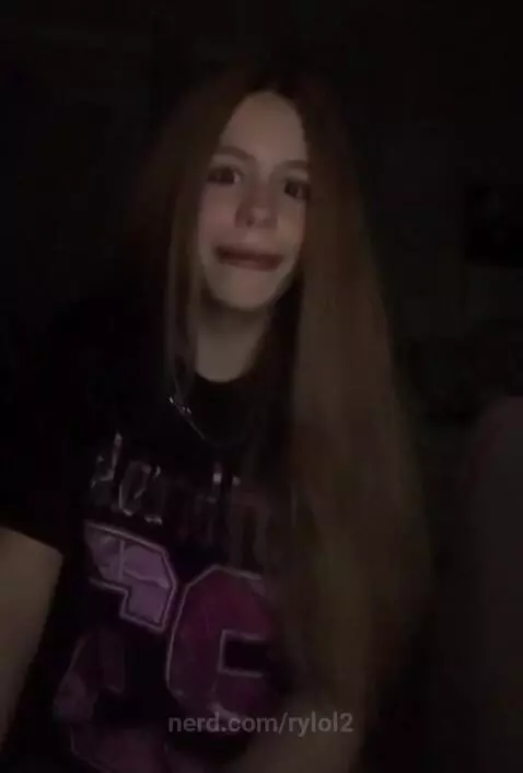 Everything sucks by rylol2