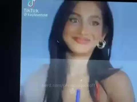 Not my video but I’m still making it love Lara❤️ by previouspickoff