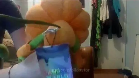 watch me whip whip now watch me nae nae (bored slop) by silasstar