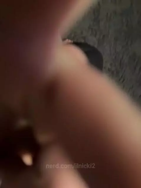 If you are following  ILNICKI IM HIM AND CAN YOU FOLLOW ME by ilnicki2