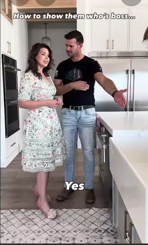 bro change modes by wolfynotfurry