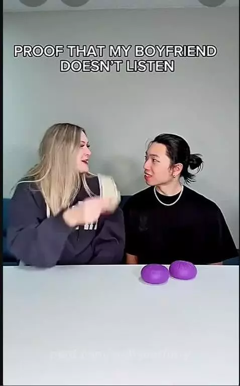 listen 👂 by wolfynotfurry