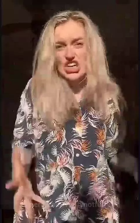 how is this satisfying by wolfynotfurry