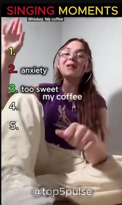 Singing moments by wolfynotfurry