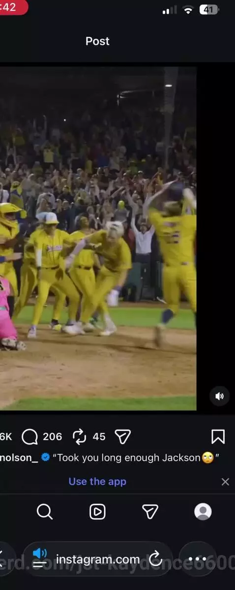 AHHH WHATTTT. is this the secret he was gonna tell us….?🤔 by jst-kaydence66000