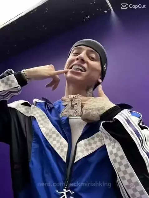 Video by jackmirishking