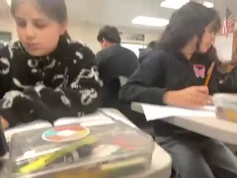 My friends dont be mean u guys by partyinjury