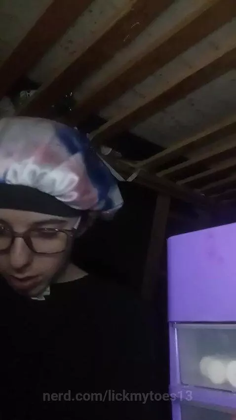 Pt 1  trying my lip balms by lickmytoes13