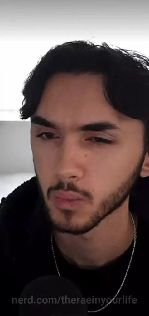 @Louisayy by theraeinyourlife