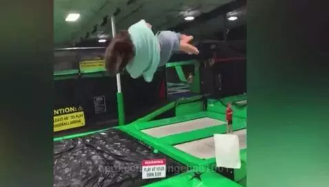 Kick in the face 😅 by spongebob1001