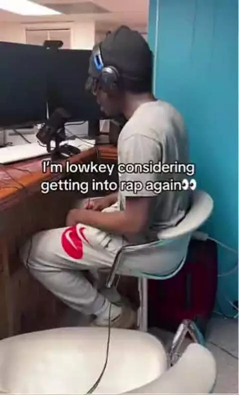 yess by royyyloverchey