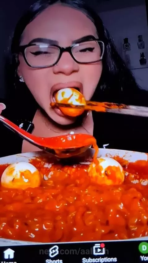 Spicy ramen by aaliyah