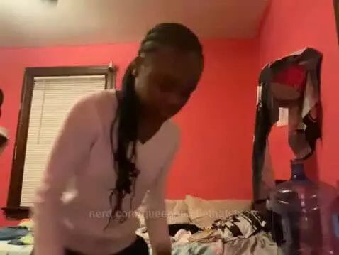 Video by queenbaddiethatstea