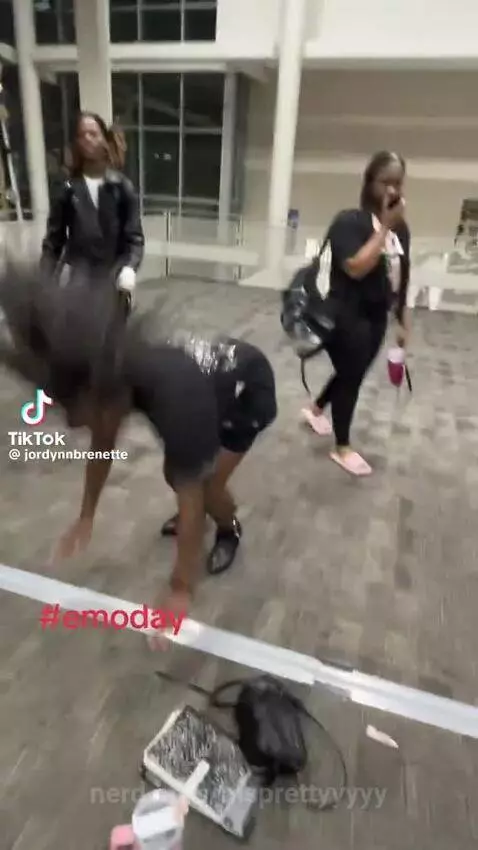 yea take away that cup from her … by msprettyyyyy