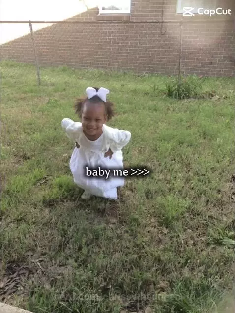 Baby meeee>>> by chrissythequeen