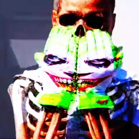 Comp by tazwithdaswifts