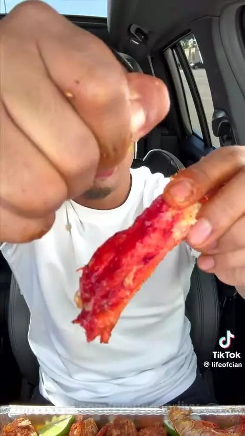 Mukbang by ryoungandivy