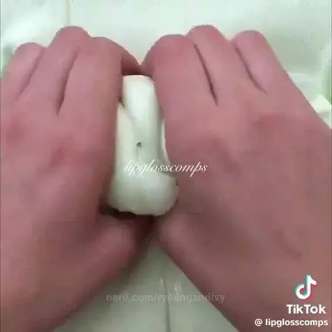 Video by ryoungandivy