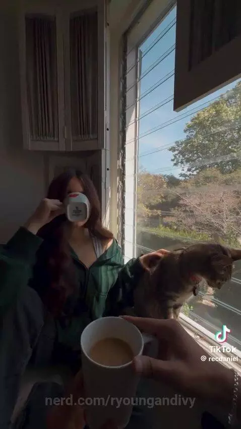 Slowly by ryoungandivy