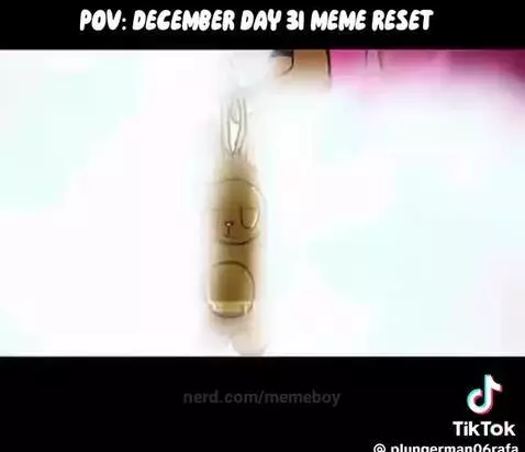 School boys i see you watching this shi next to the huzz by memeboy