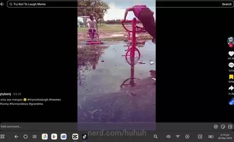 I only see mangos🥭😔 by huhuh