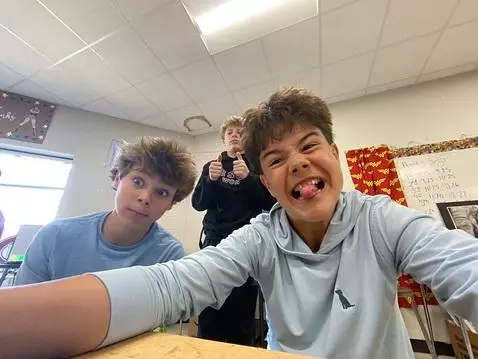 Hashtag feelen cute hashtag no filter hashtag fake body by sebas6767