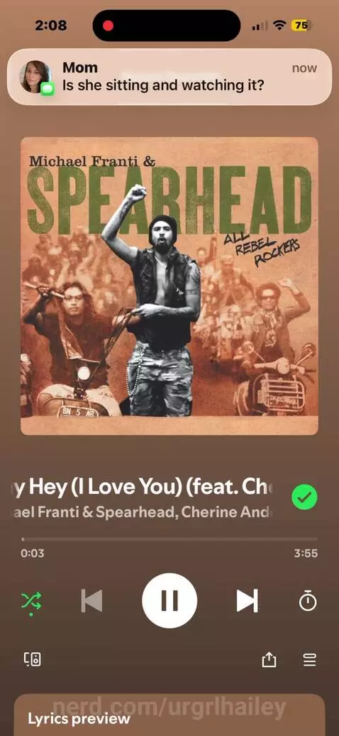 Don’t mind my mom texting me!🩷 by urgrlhailey