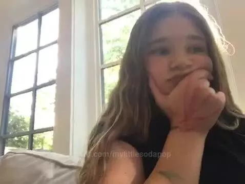 Debating if I’m in trouble with my parents after having a bf by mylittlesodapop