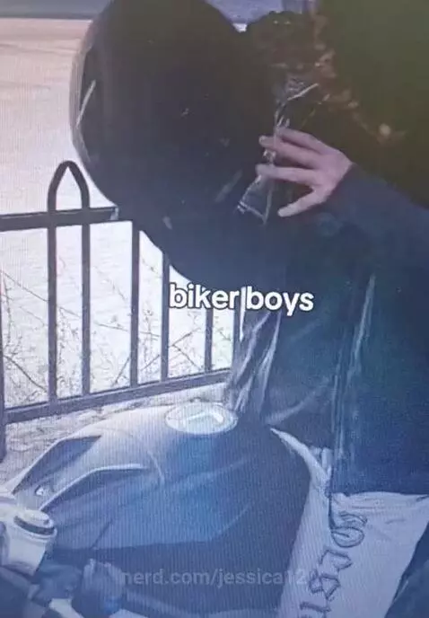 I like the bikes more♥️💀 by jessica12