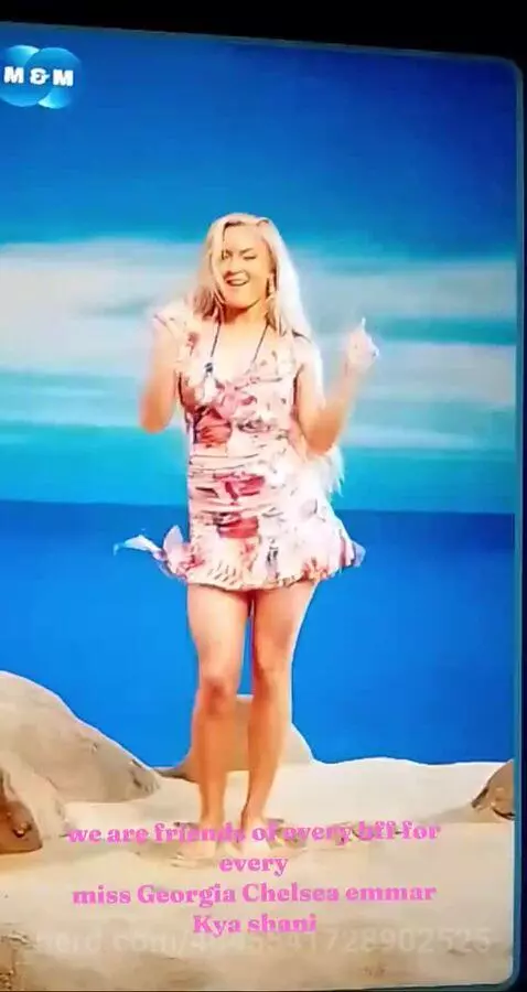 Video by 4645541728902525