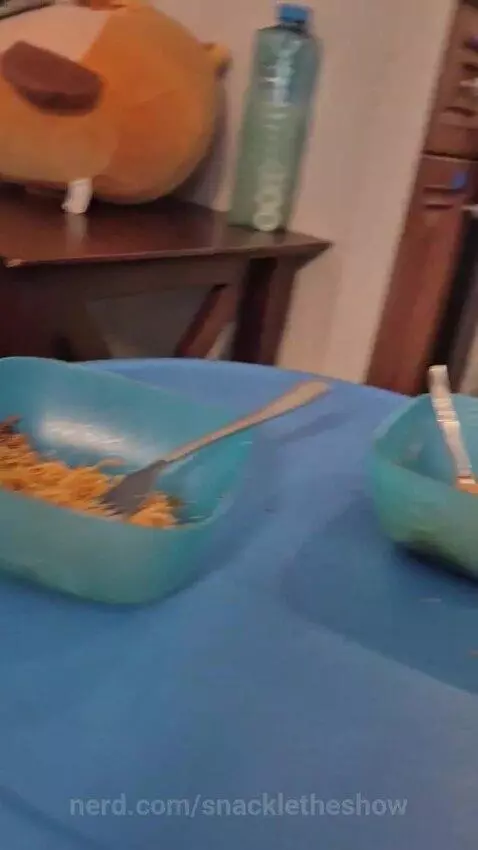 Patricia doesn't eat her spaghetti by snackletheshow
