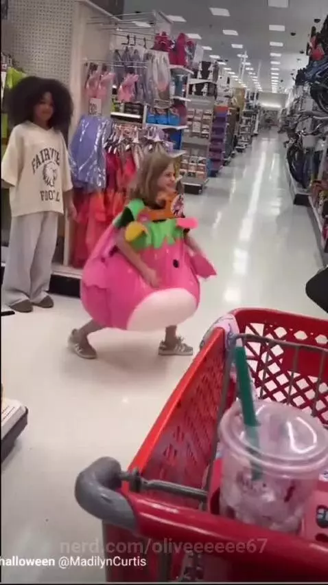 Video by oliveeeeee67