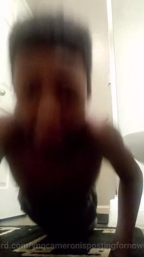 Finally back to doing knee push ups it got easier by yngcameronispostingfornowon